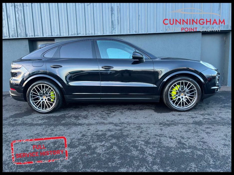 2022 Porsche Cayenne Coupe 3.0 V6 e-hybrid €73,995