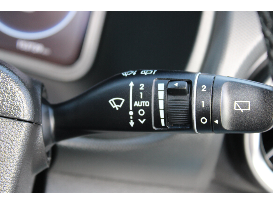 2023 Hyundai Kona - image 23