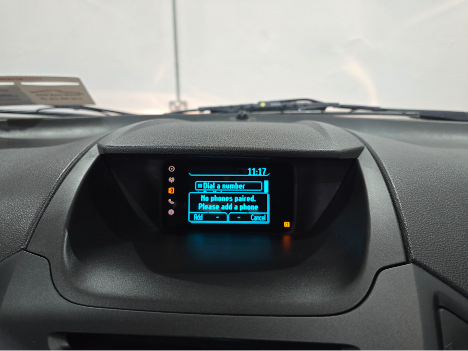 2014 Ford Ecosport - image 13