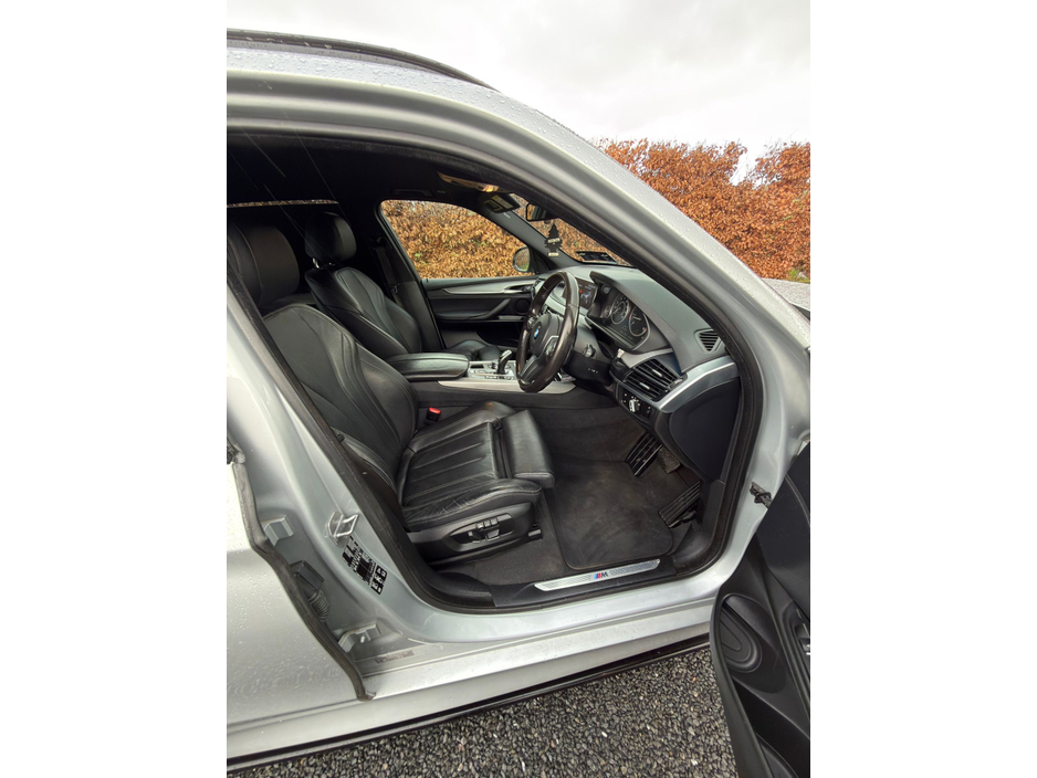 2018 BMW X5 - image 13