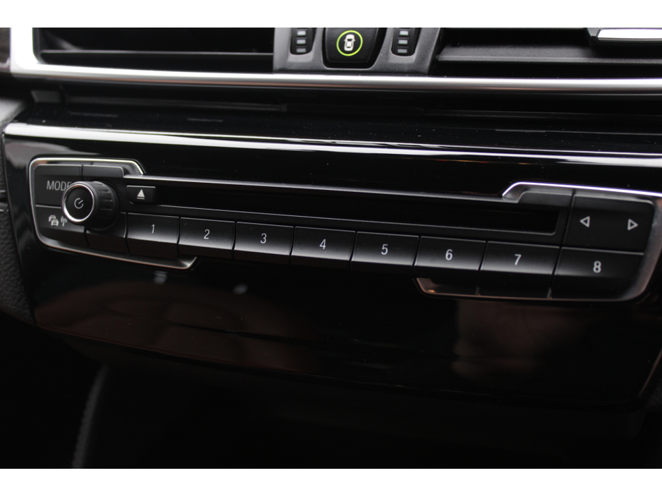 2016 BMW 2 Series Active Tourer - image 15