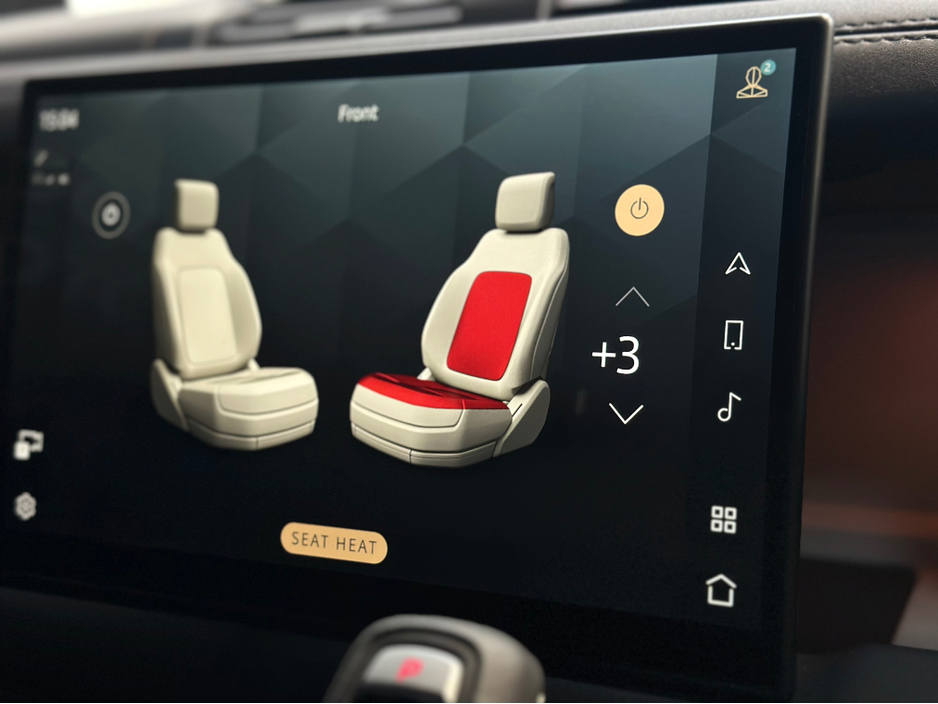 2025 Land Rover Defender - image 25