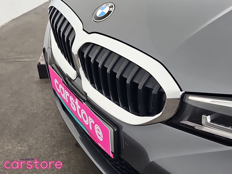 2021 BMW 3 Series 330e M Sport Auto €34,480