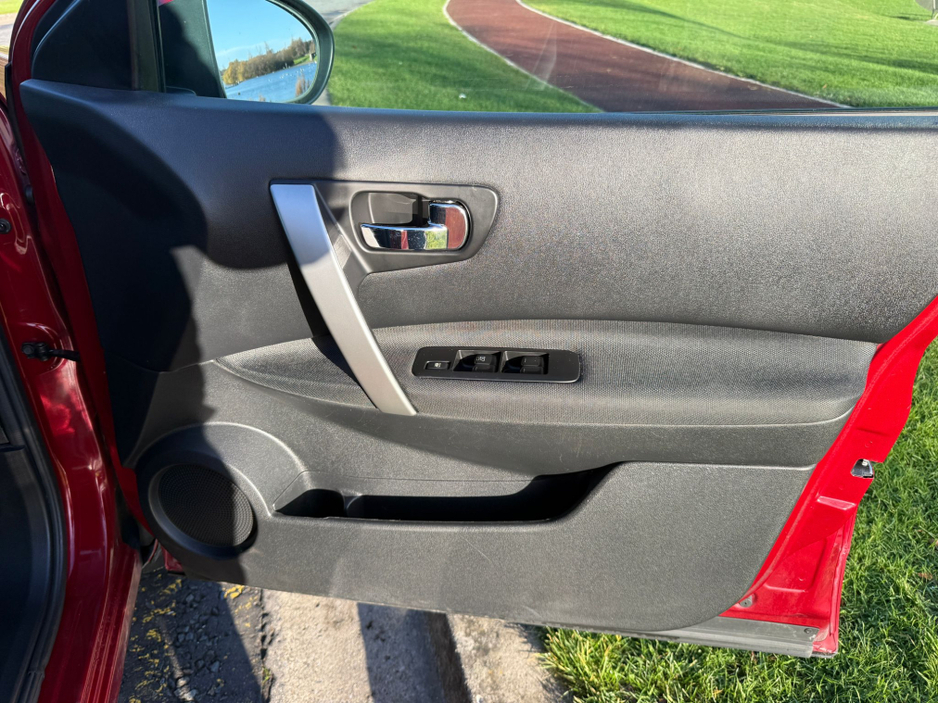 2014 Nissan Qashqai 1.5 SV PLUS ONE OWNER €6,990