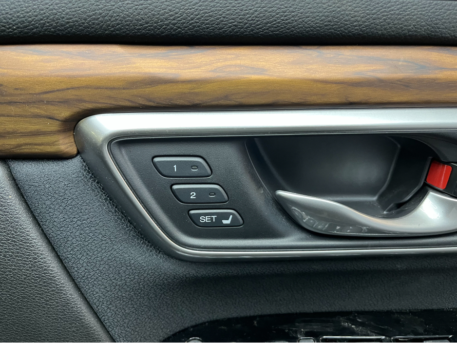 2019 Honda CR-V €26950! 2019 HONDA CR-V EX HYBRID 2.0 AUTOMATIC / CRUISE CONTROL / REVERSE CAMERA / ELECTRIC MEMORY & HEATED SEATS €26,950