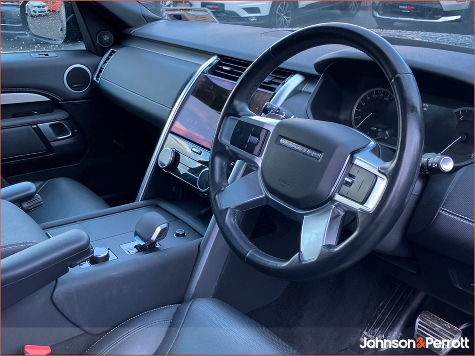 2023 Land Rover Discovery 3.0D I6 249 PS AWD Auto R-Dynamic HSE 7 Seater €89,900