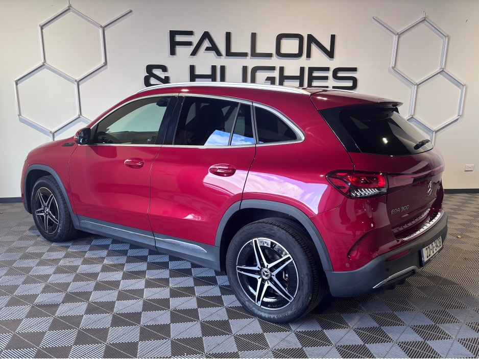 2022 Mercedes-Benz EQA - image 3