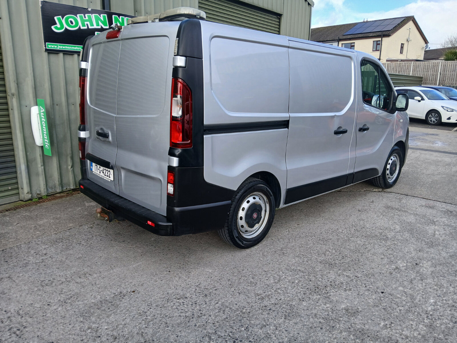 2017 Fiat Talento - image 6