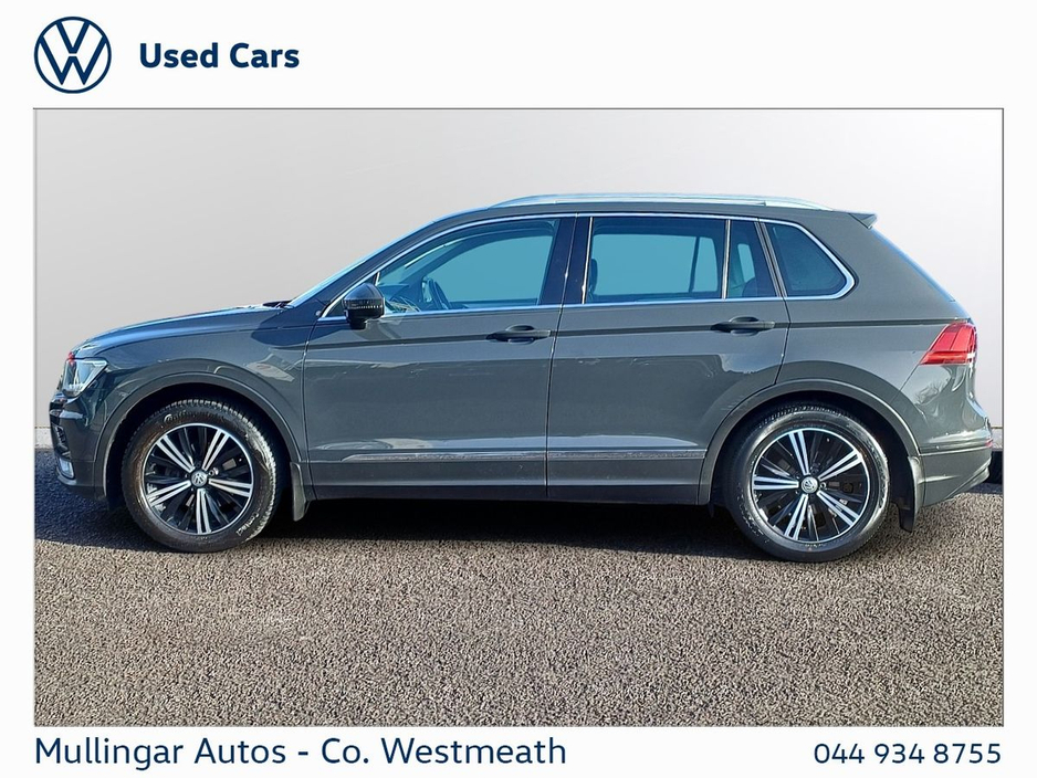 2017 Volkswagen Tiguan - image 6