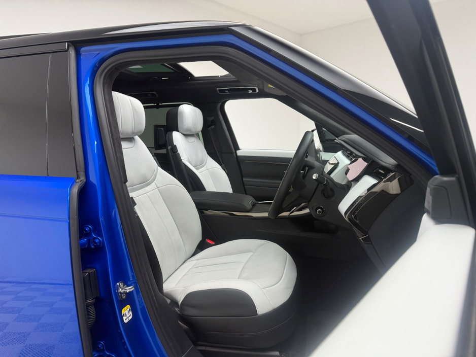 2025 Land Rover Range Rover Sport AUTOBIOGRAPHY €137,990