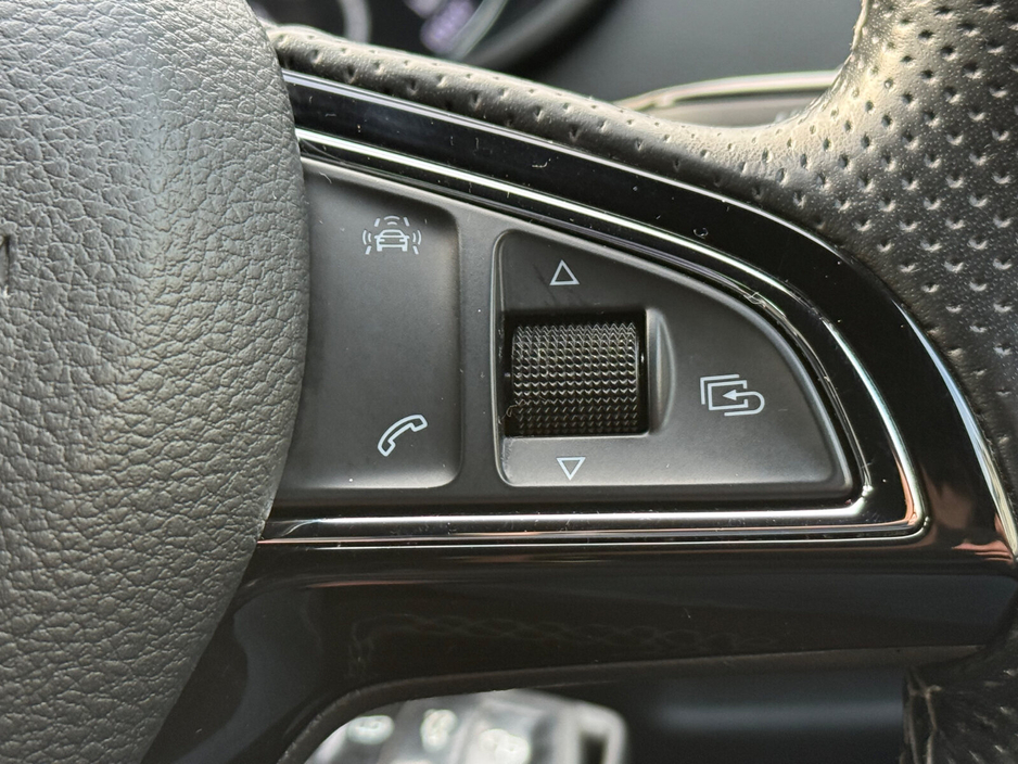2016 Skoda Octavia - image 19