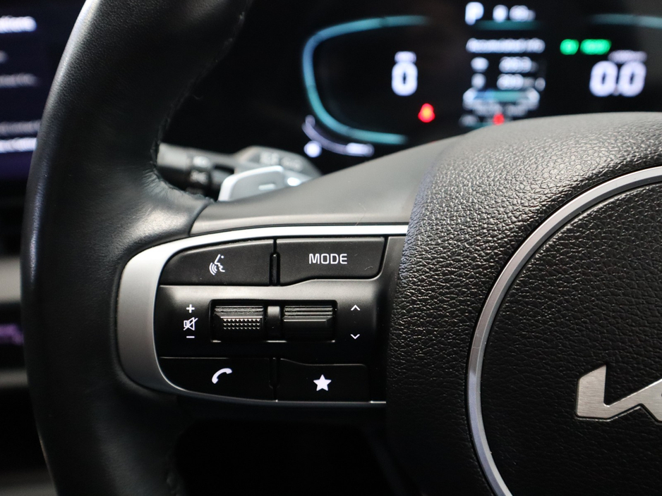 2023 Kia Sportage - image 12