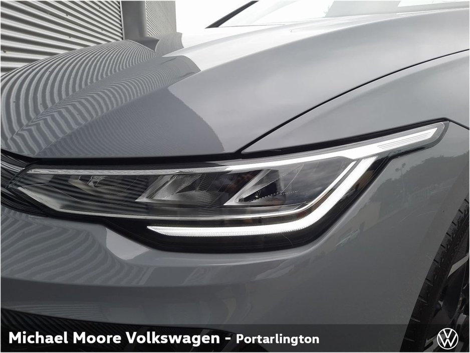 2026 Volkswagen Golf R-LINE 1.5TSI 150HP €42,838