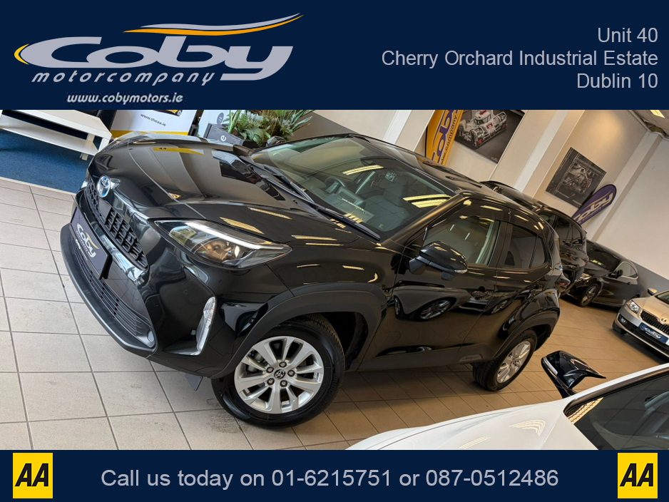 2022 Toyota Yaris Cross - image 12