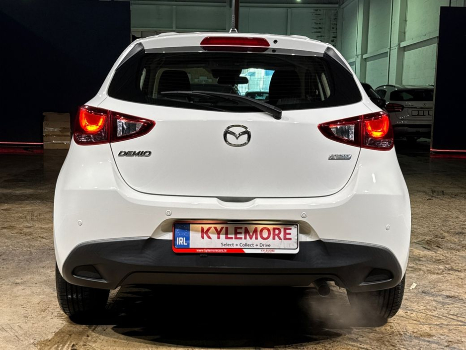 2018 Mazda Demio 1.3L SKYACTIV AUTOMATIC - MULTI FUNCTION STEERING WHEEL - HEATING / AC CONTROLS €12,950