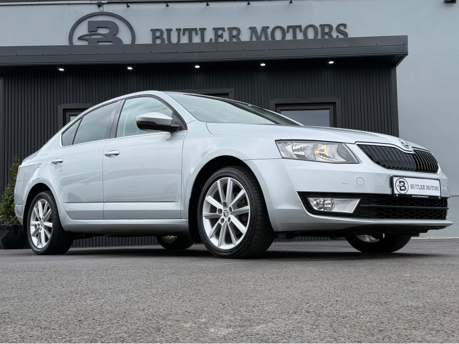 2016 Skoda Octavia - image 22