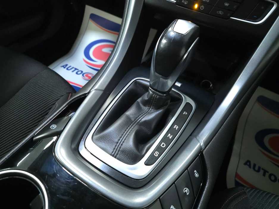 2017 Ford Mondeo 2.0TDCi 150PS ST-LINE €16,950