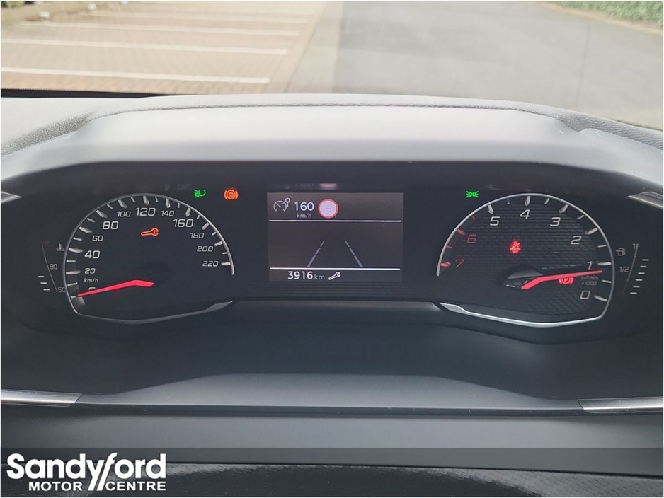 2025 Peugeot 208 - image 16