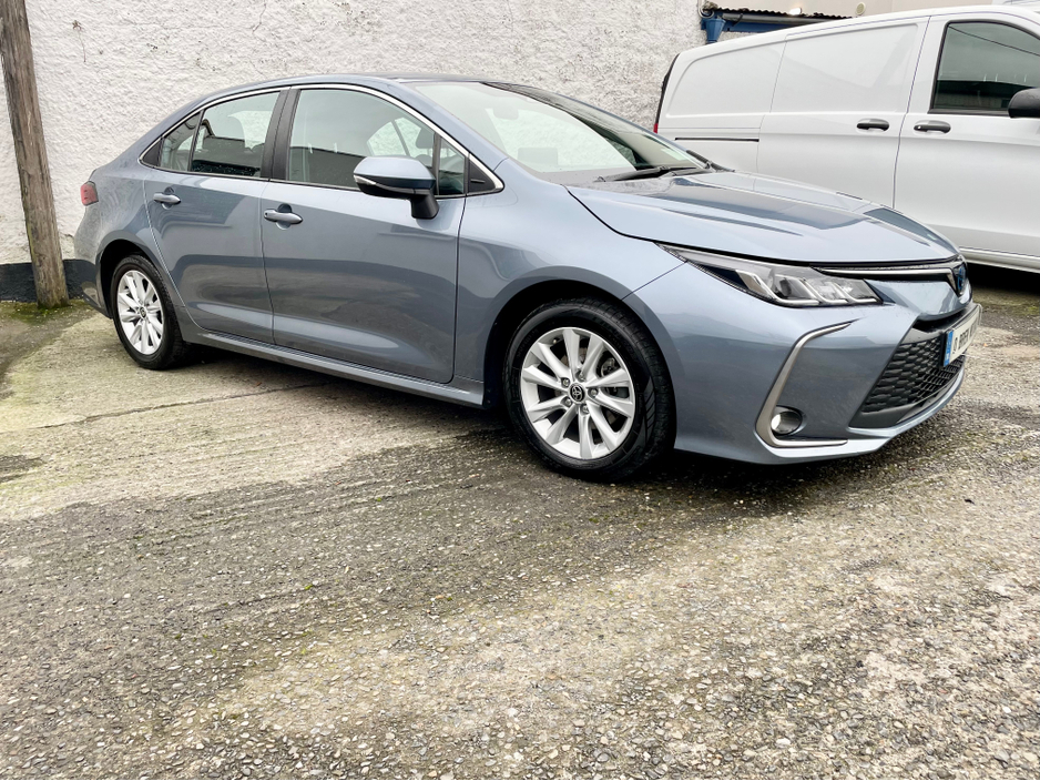 2024 Toyota Corolla LUNA SALOON 4DR AUTO 1.8 PETROL/ELECTRIC SELF CHARGING HYBRID €27,950