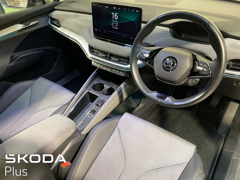 2023 Skoda Enyaq - image 7