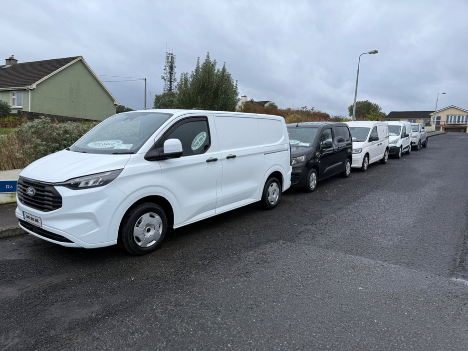 2024 Ford Transit Custom  €29,995