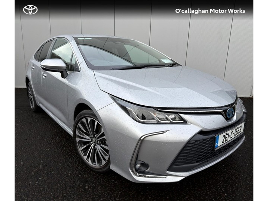 2026 Toyota Corolla COROLLA SALOON LUNA SPORT €38,500
