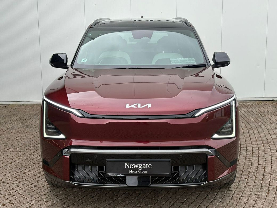 2026 Kia EV5 - image 2