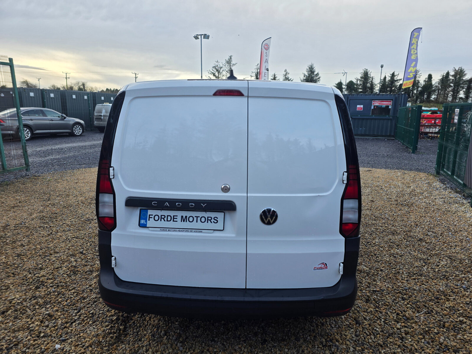 2021 Volkswagen Caddy  €15,950