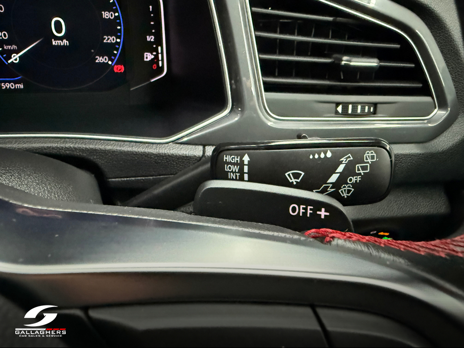 2022 Volkswagen T-Roc R-LINE 1.5 TSI D7F 150HP 5DR A €28,995