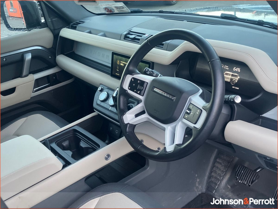 2024 Land Rover Defender 110 2.0 Si4 PHEV S (Land Rover Warranty until 2029) €89,900