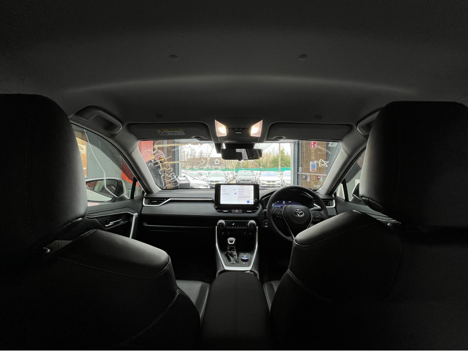 2025 Toyota Rav4 - image 17