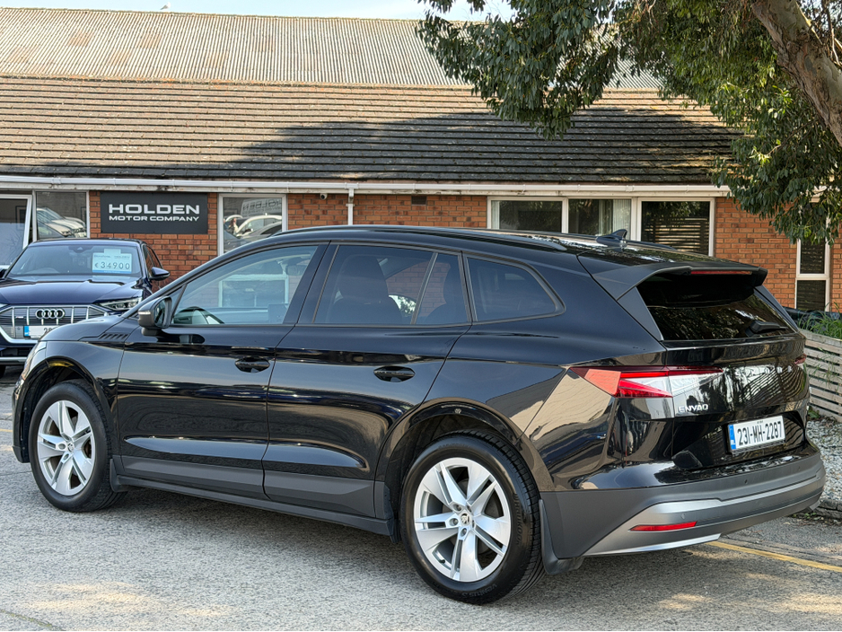 2023 Skoda Enyaq - image 12