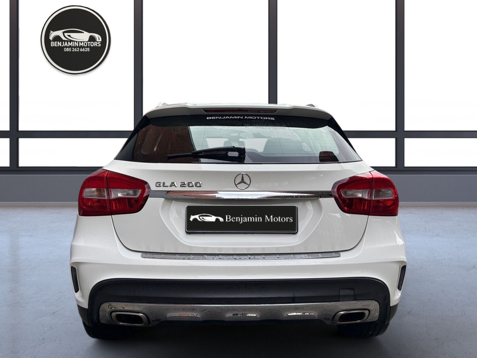 2015 Mercedes-Benz GLA Class - image 6