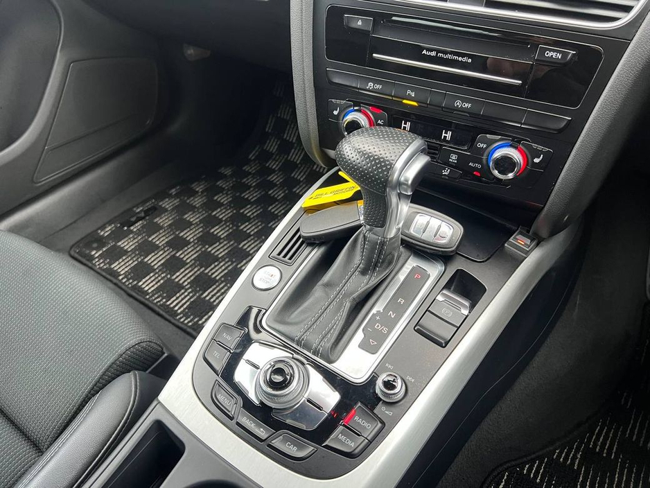 2014 Audi A4 S-LINE 2.0 TFSI // NEW 19" S-LINE ALLOYS // REVERSE CAMERA // S-LINE POWERED & HEATED SEATS €15,900