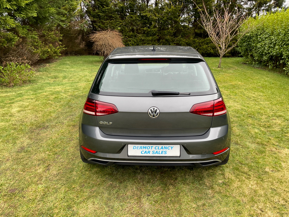 2018 Volkswagen Golf - image 11