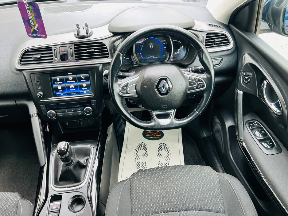 2017 Renault Kadjar - image 9