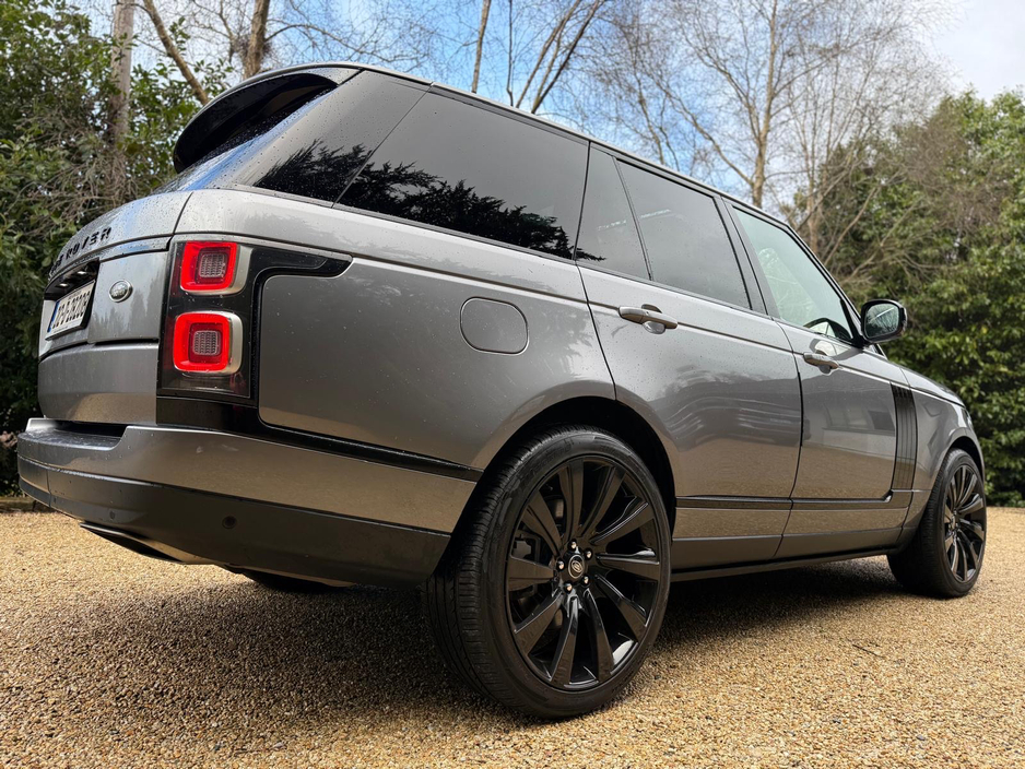 2021 Land Rover Range Rover - image 5