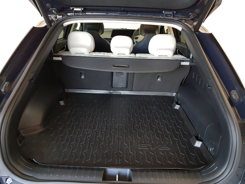 2022 Kia EV6 - image 14