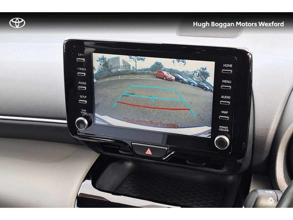 2023 Toyota Yaris Cross - image 14