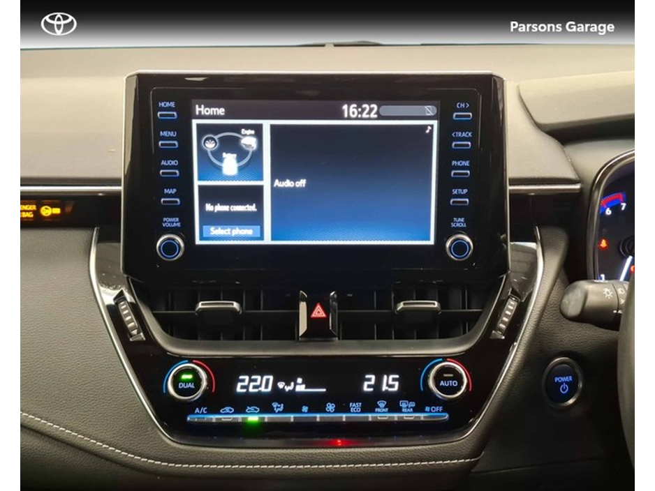 2022 Toyota Corolla - image 10