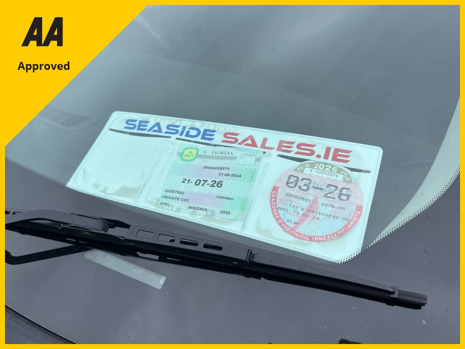 2020 Opel Insignia - image 6