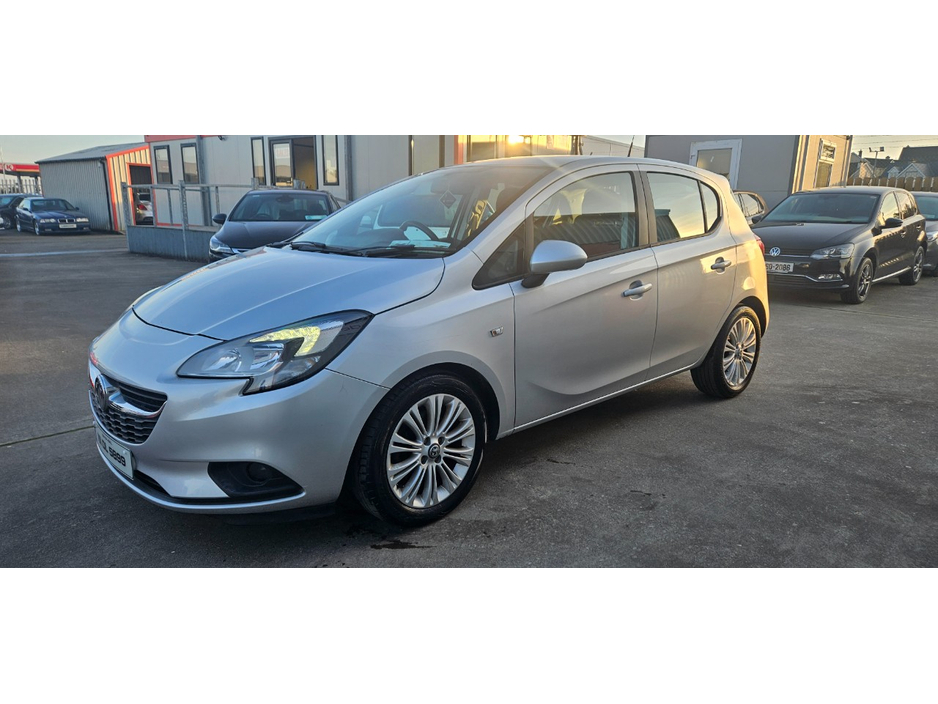 2015 Vauxhall Corsa - image 3