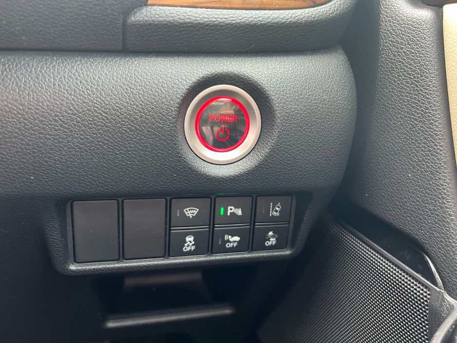 2020 Honda CR-V - image 12