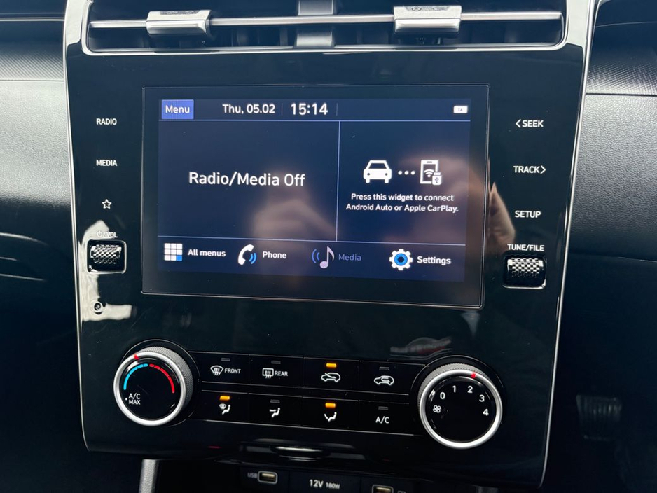 2022 Hyundai Tucson Premium Spec 1.6D 1 Owner from New! Exceptional Condition €28,900