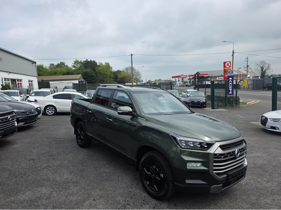 2025 Ssangyong Musso 2.2 PICK UP 5 SEATER COMMERCIAL 4WD 200 BHP 3.5 TON TOWING CAPACITY REV-CAMERA // 5 YEAR WARRANTY // APPLY FOR FINANCE TODAY // THE BEST VALUE PICK UP IN IRELAND // €40,950