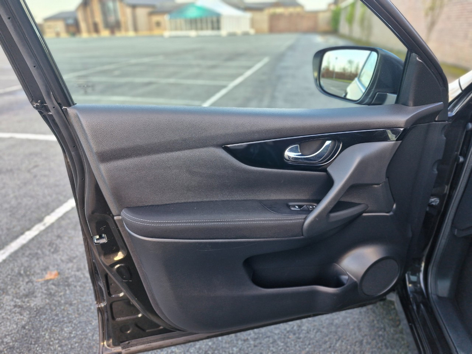 2018 Nissan Qashqai - image 12