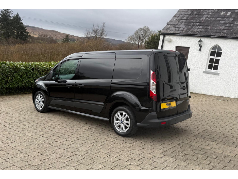 2018 Ford Transit Connect - image 3