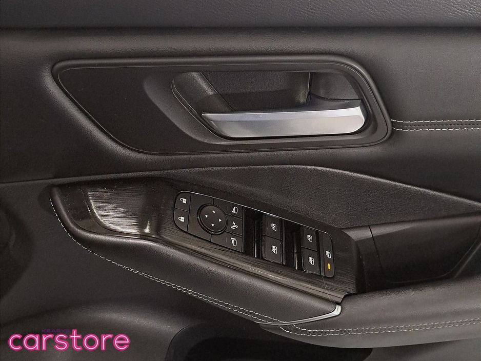 2021 Nissan Qashqai 1.3 PET MILD HYBRID SV PREMIUM €24,880