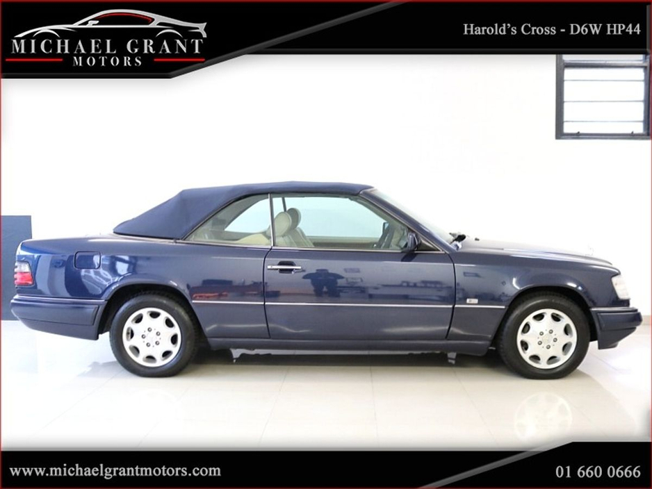 1996 Mercedes-Benz E Class - image 4