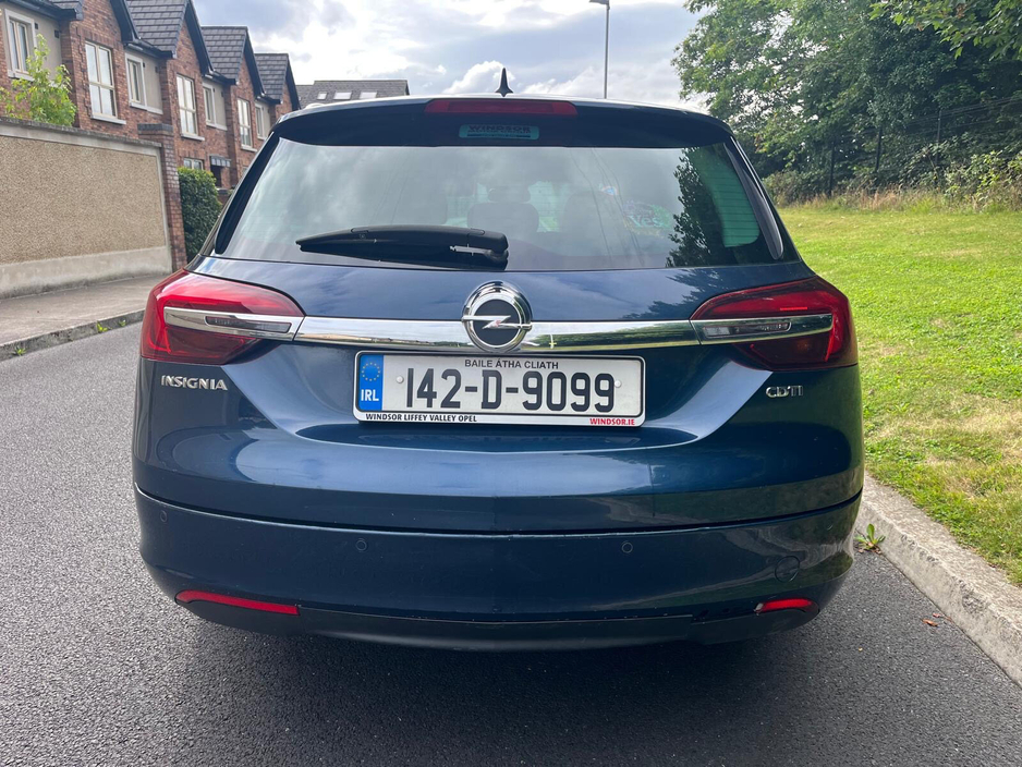 2014 Opel Insignia 2.0CDTI 163PS S/S Country Tourer €3,990